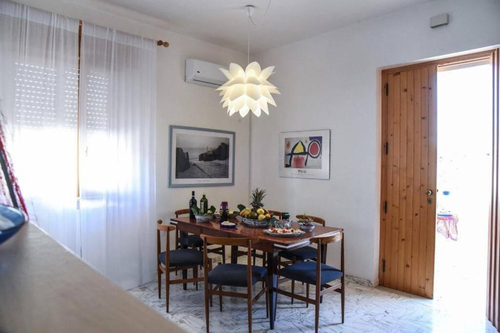 La Terrazza Di Alcino Apartment Torre Canne Luaran gambar